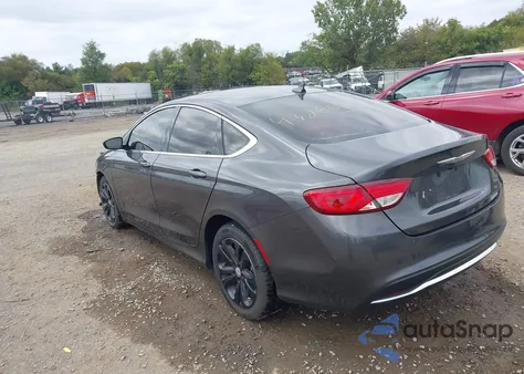 2017 Chrysler 200 Limited Platinum z USA, uszkodzony, nr VIN 1C3CCCAB8HN511707